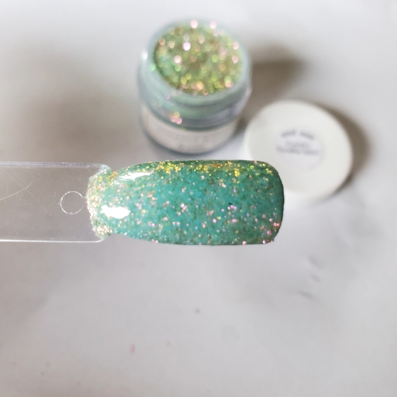 Sparkle & Co Crystal's Island Paradise Mini Dip Powder. GLOWS! - Picture 2 of 5